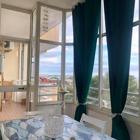 Apartment Panorama In Baia